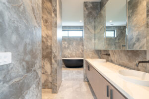 Luxury open-plan extension by expert luxury home builders